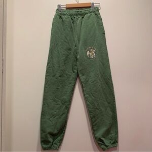 boys lie green sweatpants